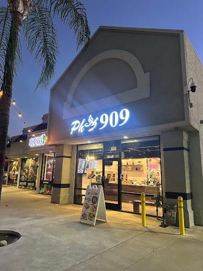 PHO 909