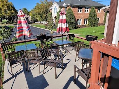 DEN Bubble Tea - Banh Mi - Pho