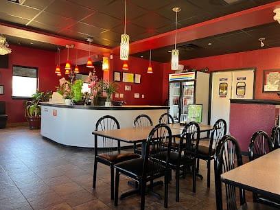 Green Papaya on Grand Ave