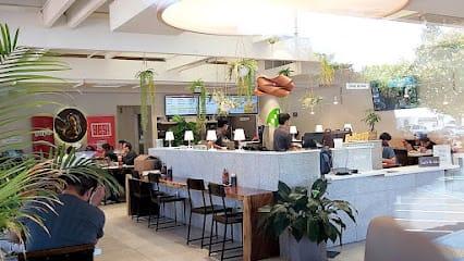 Pho Hoa + Jazen Tea (San Ramon)