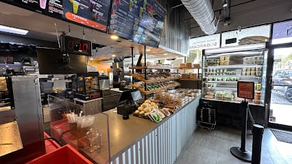 545° Bánh Mì Café - Vietnamese Restaurant in Davie, Florida