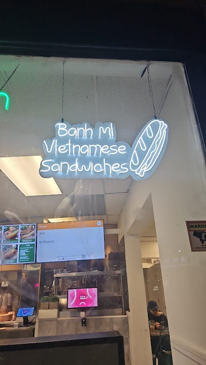 Banh Mi Huong Que - Vietnamese Restaurant