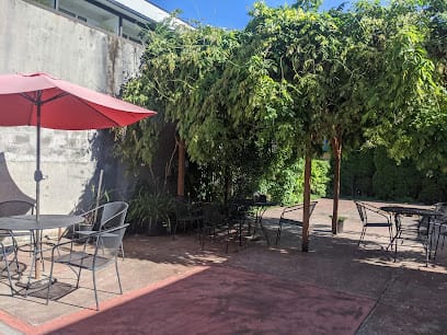 Chi Em MeKha Grill - Vietnamese Restaurant