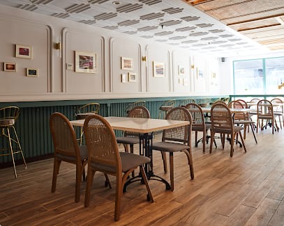 Em Vietnamese Bistro - Vietnamese Restaurant