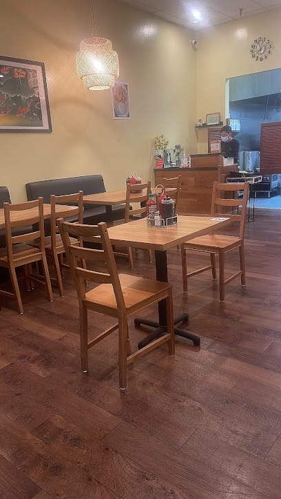 Lakeside Pho & Grill - Vietnamese Restaurant