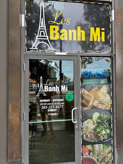 Les Banh Mi - Vietnamese Restaurant