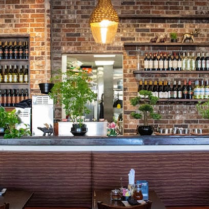 Little V Vietnamese Bistro - Vietnamese Restaurant
