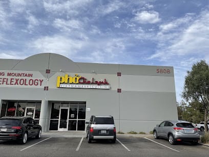 Pho Gia Lynh - Vietnamese Restaurant