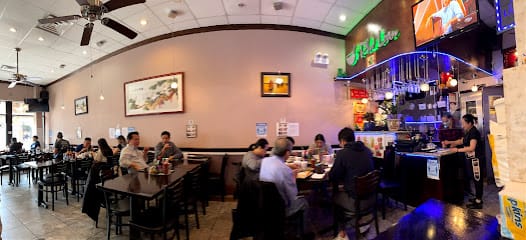 Phở Loan - Vietnamese Restaurant in Chicago, Illinois
