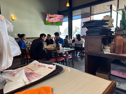 Pho Ly - Vietnamese Restaurant