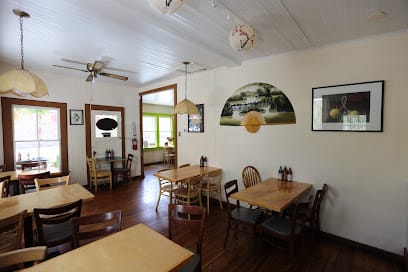 Thuy's Noodle Shop - Vietnamese Restaurant
