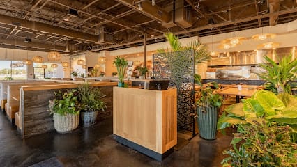 V's House - Vietnamese Restaurant