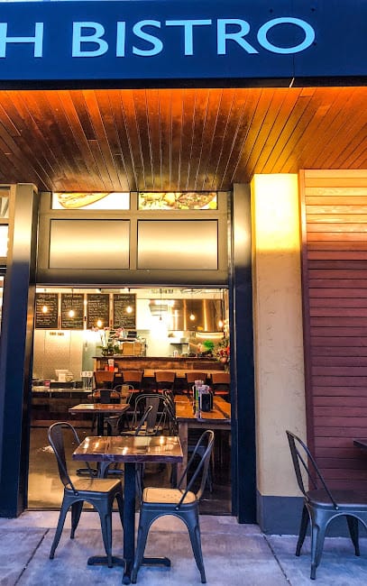 XinhXinh Vietnamese Bistro - Vietnamese Restaurant