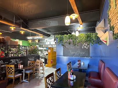 Yummy House - Vietnamese Restaurant